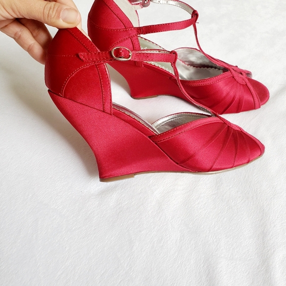 MICHAELANGELO  shoes  61/2 red - Picture 2 of 6